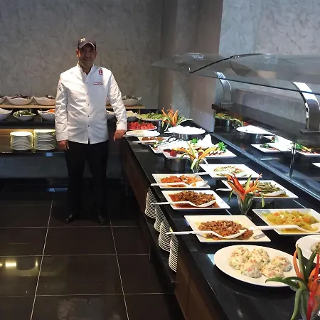 호텔 Pasa Garden 4*