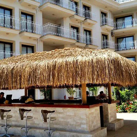 فندق Pasa Garden 4*