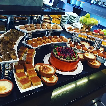 Pasa Garden فندق 4*